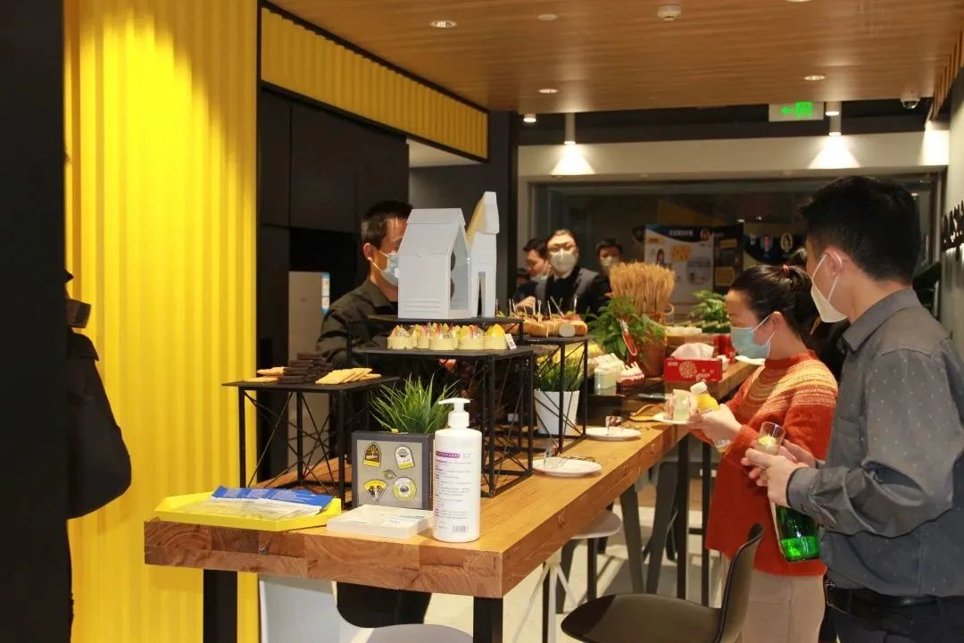 1675411707259329.jpg 10.jpg