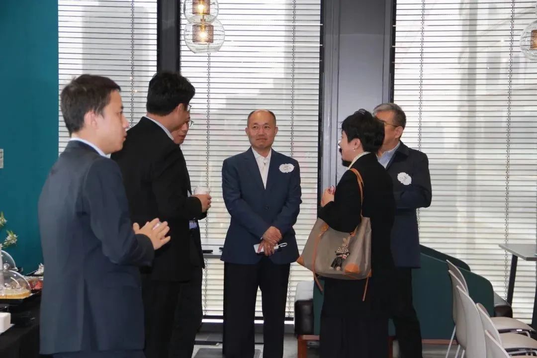 1680858181995815.jpg 17.jpg